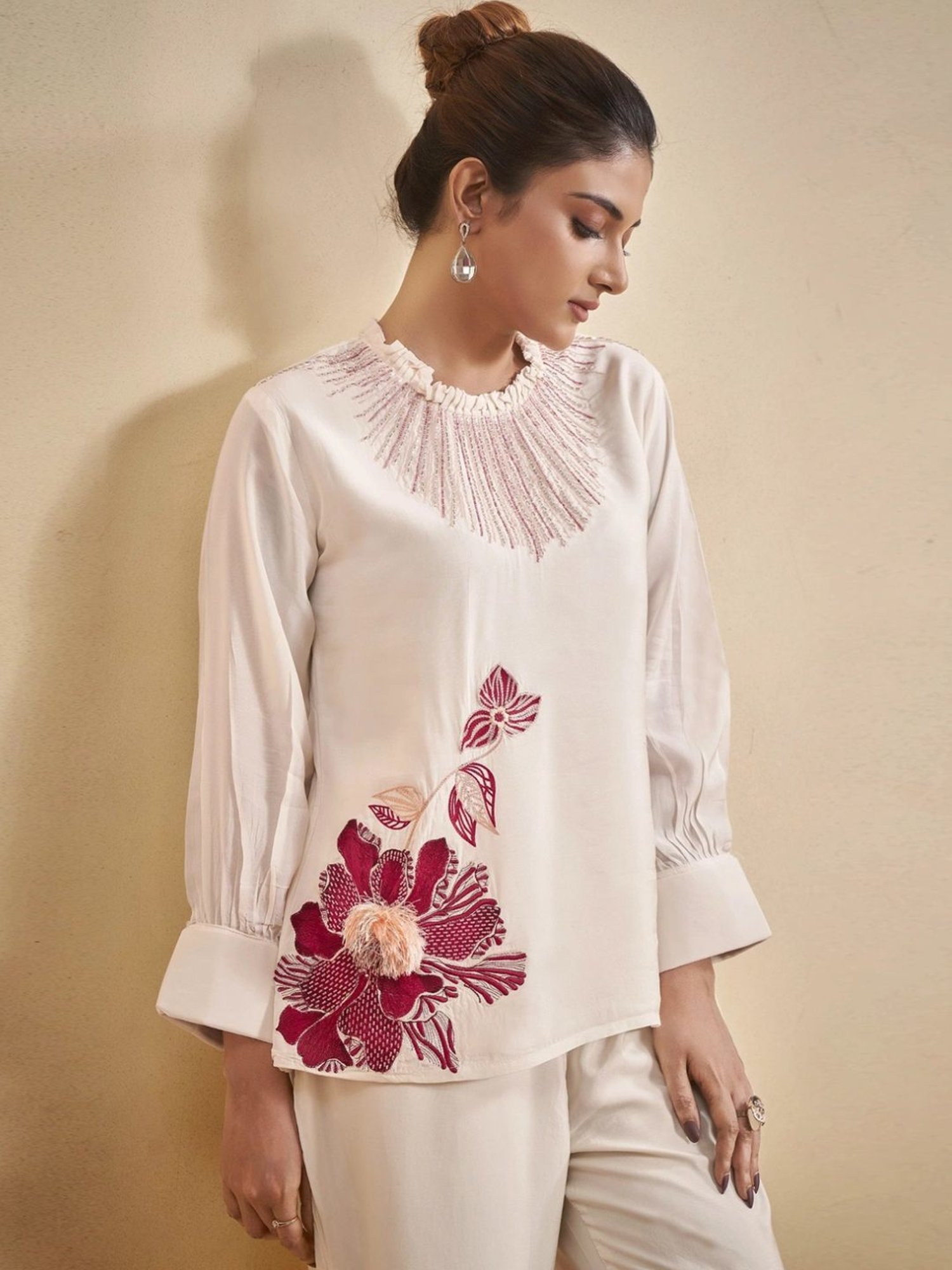 Kaftanize Off White Magnolia Blaze Ensemble Uppada Silk Top with Pant Co-Ord Set