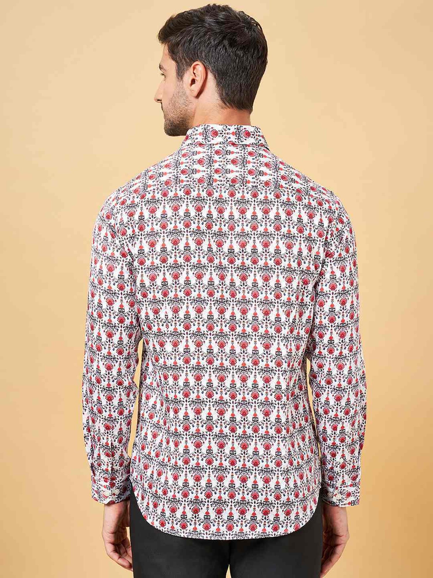 Peregrine by Pantaloons Navajo Cotton Slim Fit Printed Shirt