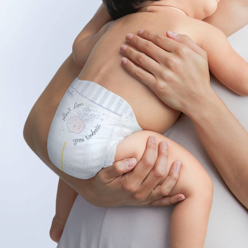 Pampers Pure Protection Disposable Diapers Size 1 - 132ct + Size 2 - 120ct & Pampers Aqua Pure Wipes - 560ct - Bundle