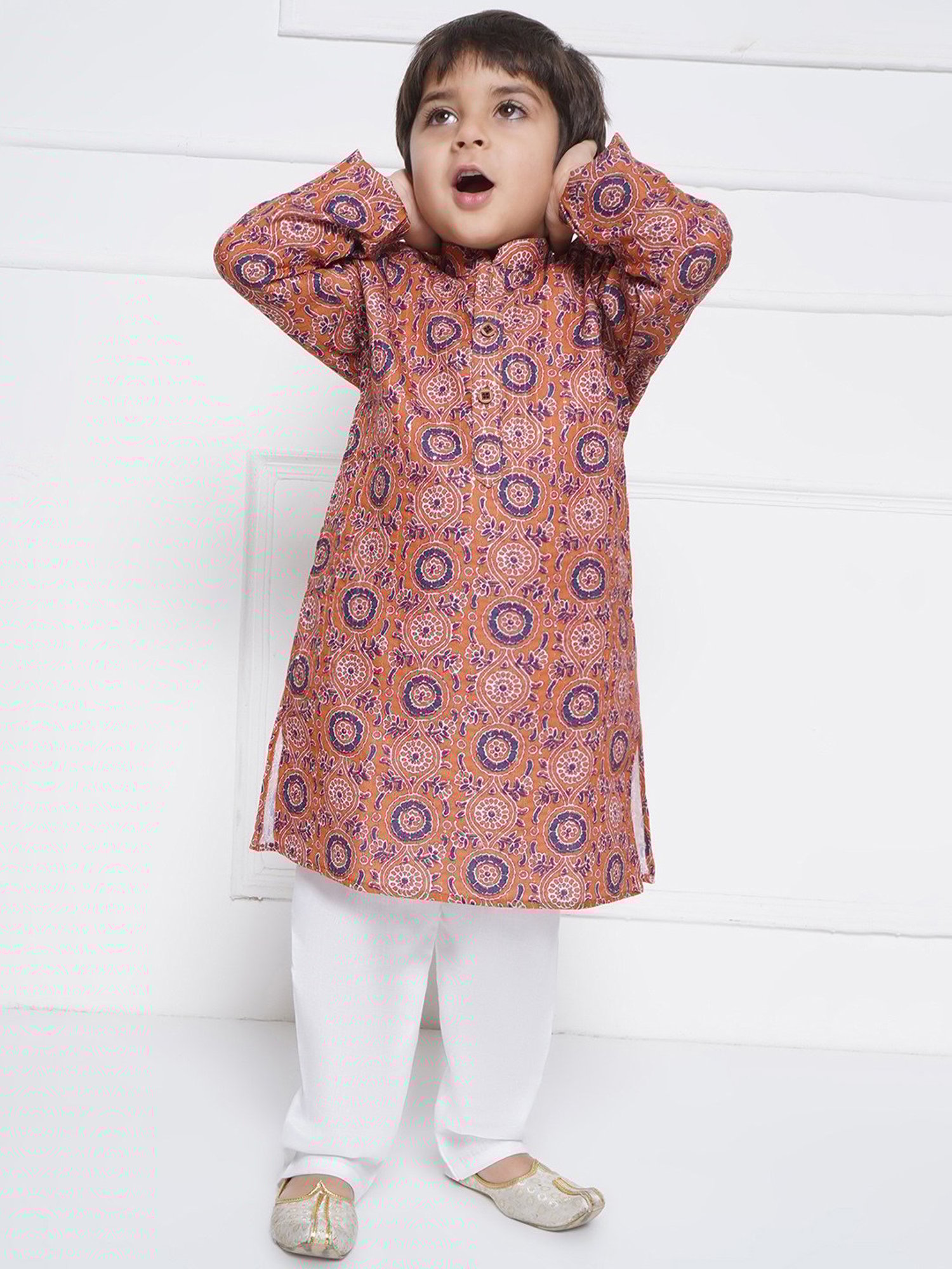 AJ Dezines Kids Orange & White Printed Full Sleeves Kurta with Pyjamas