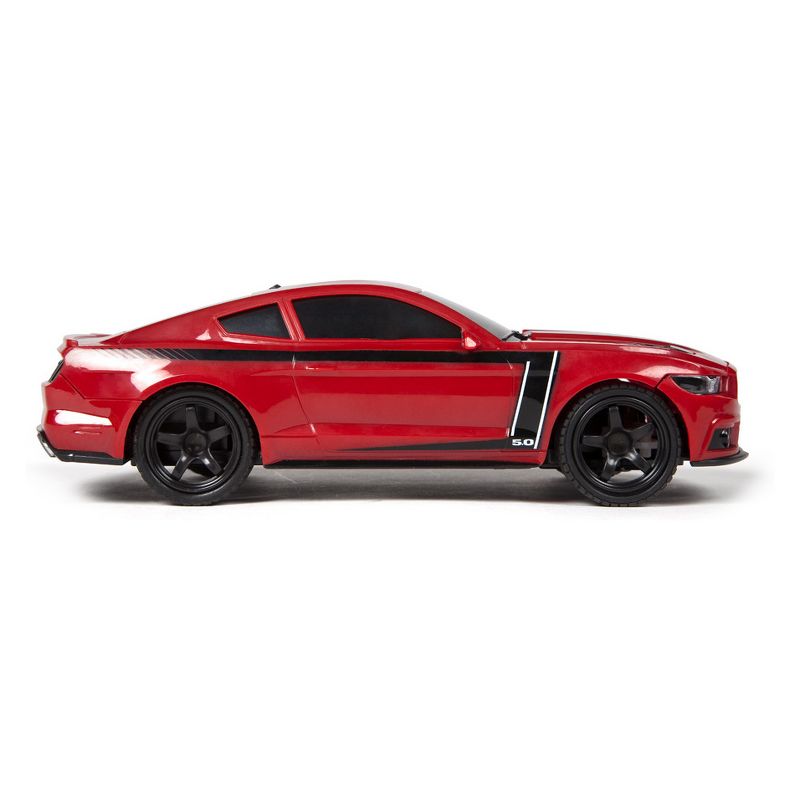 World Tech Toys Ford Mustang GT Electric RC Car - 1:24 Scale