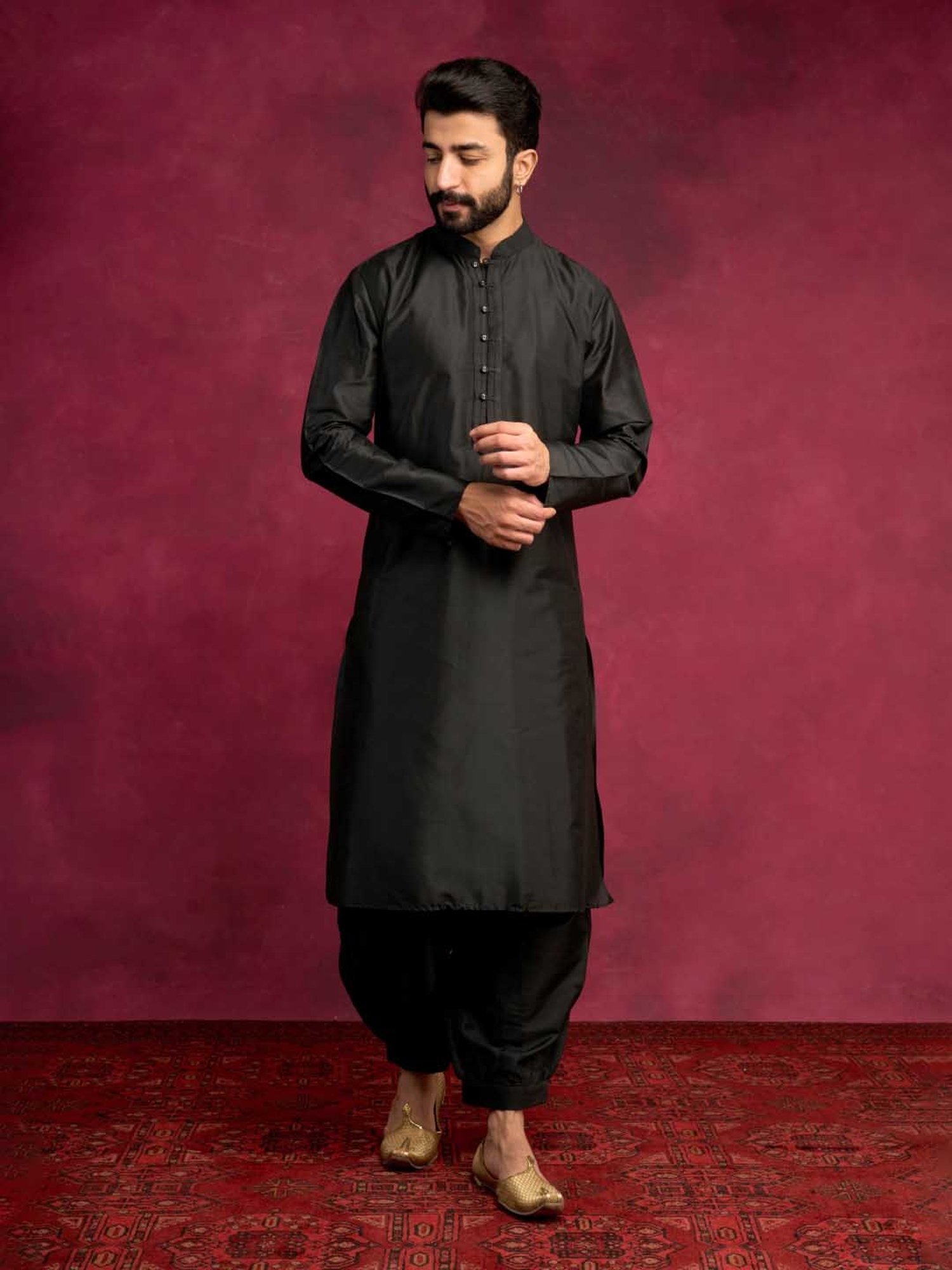 Abhishti Black Straight Fit Side Tie-Up Kurta & Pathani Pants Set