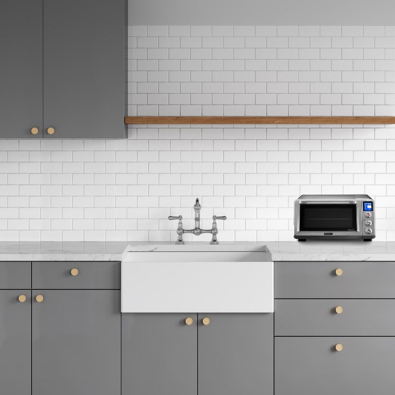 Delonghi Livenza 1800W Multi Function Convection Oven - Silver