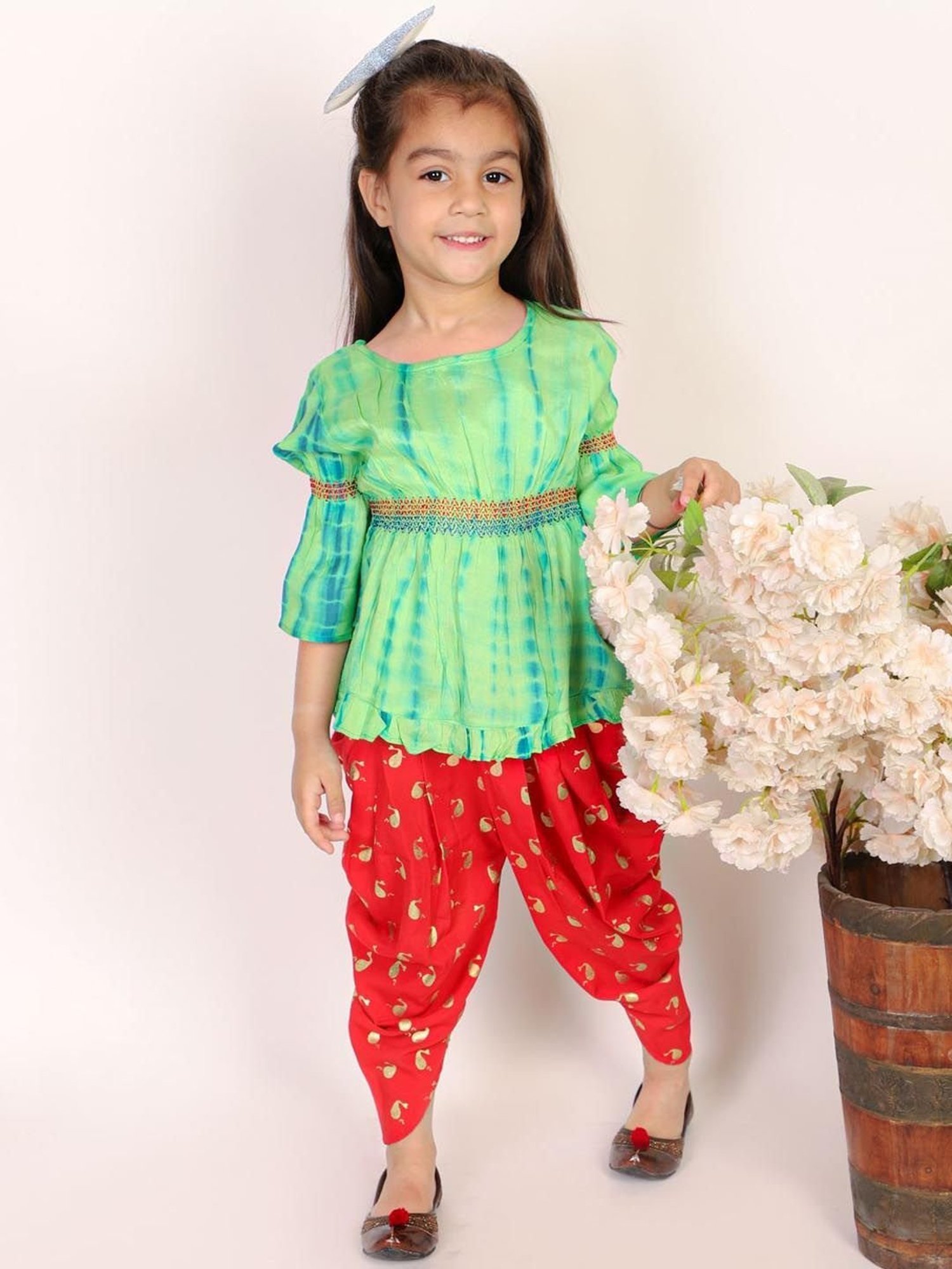 TWISHA Kids Green & Red Printed Top Set