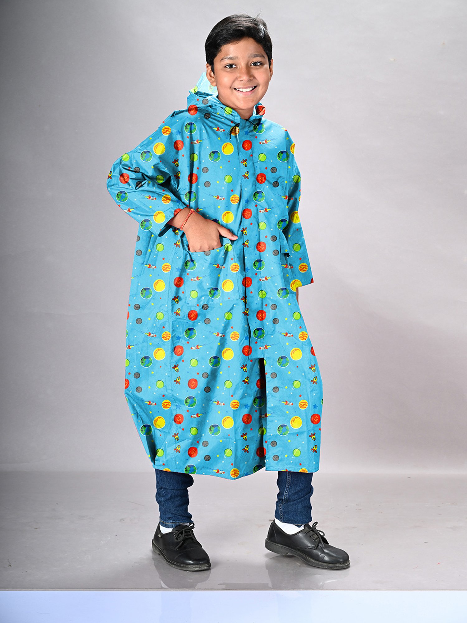 Little Surprise Box Kids Yellow Printed Full Sleeves Raincoat