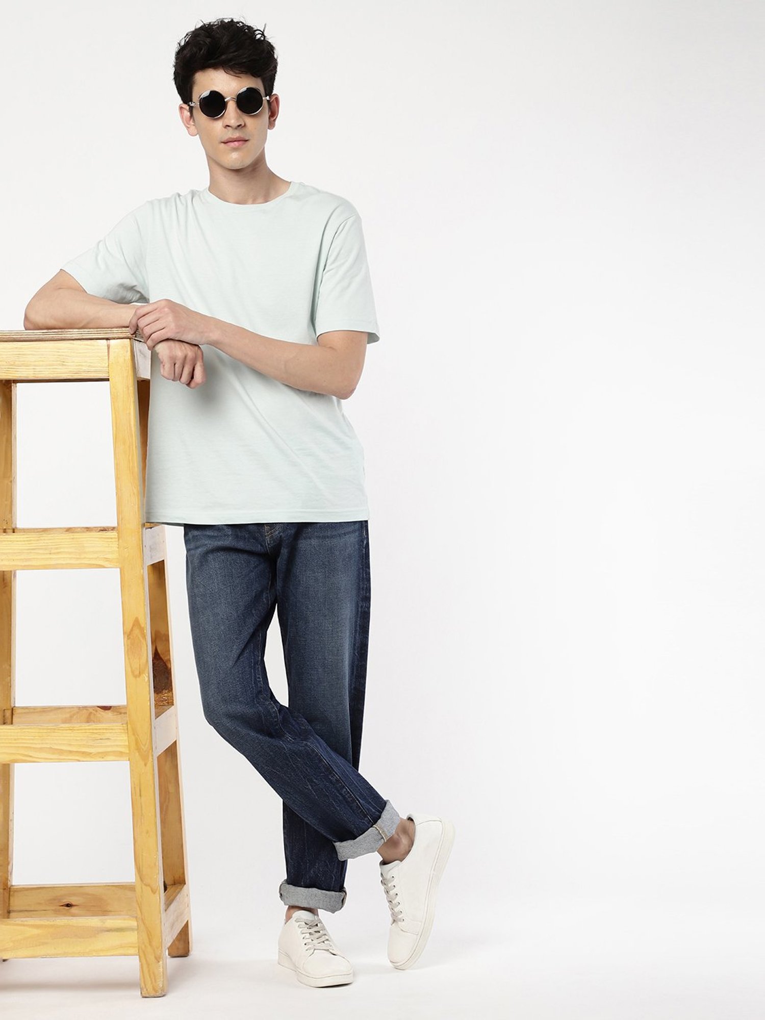 Passion Blue Regular Fit Lightly Washed Jeans