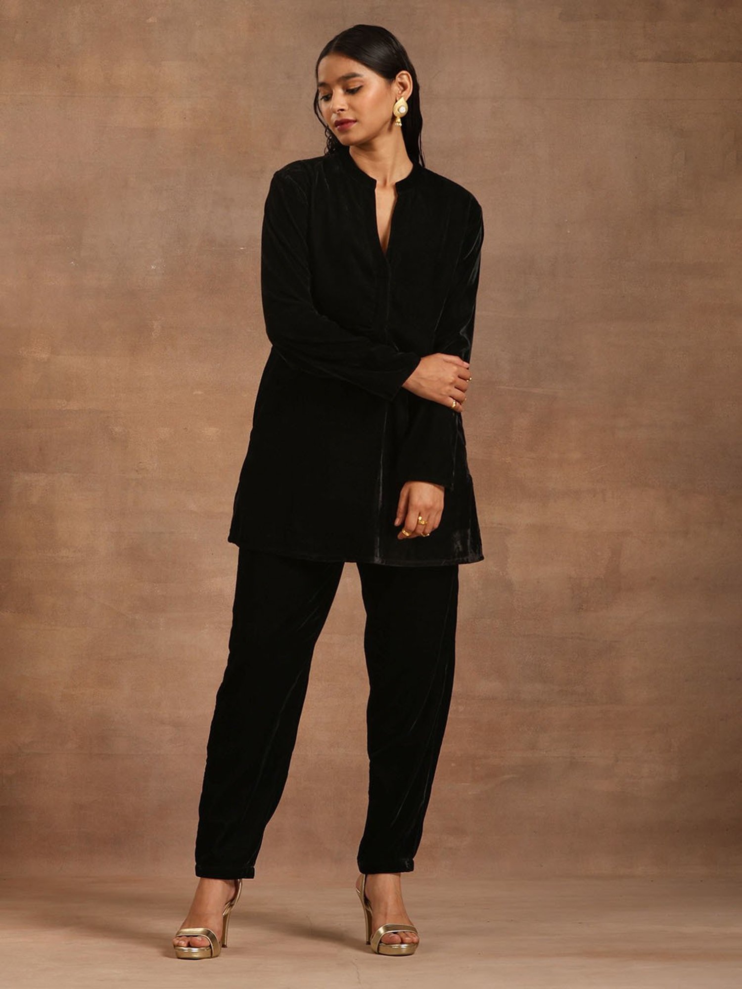 true Browns Black Velvet Kurta Pant Set