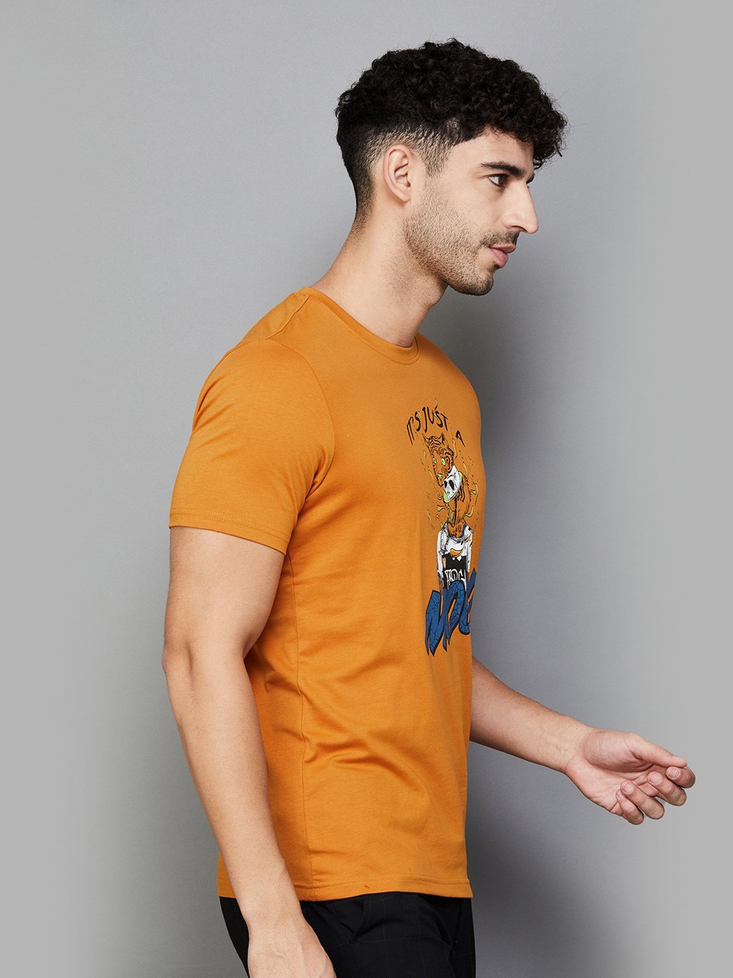 Forca by Lifestyle Orange Regular Fit Graphic Print Crew T-Shirt