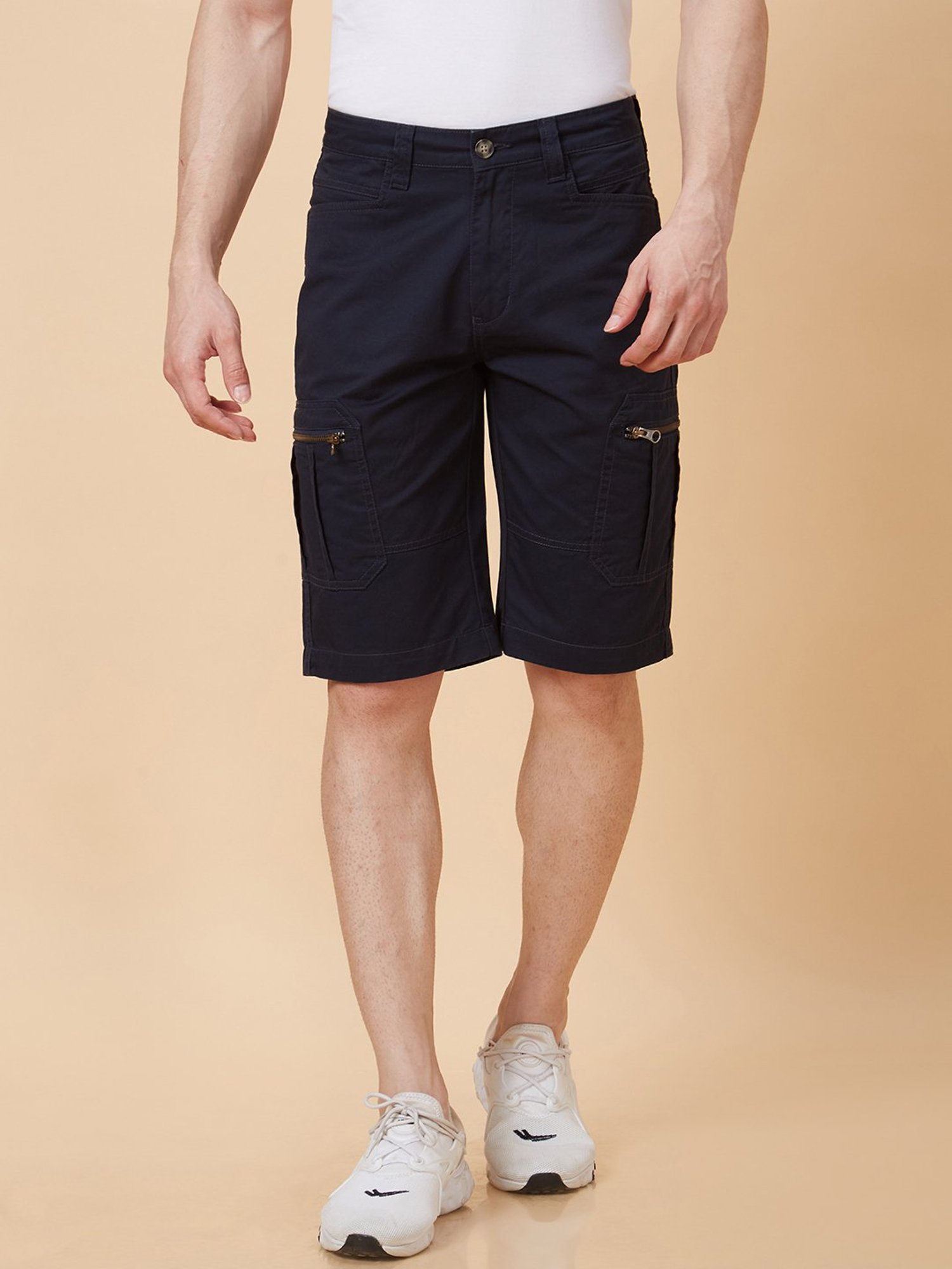 Globus Men Navy Blue Regular Fit Stretchable Cargo Short