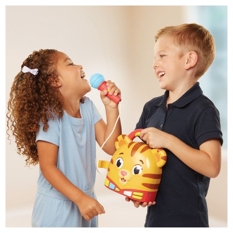 Daniel Tiger Daniel Tiger Sing Along with Daniel