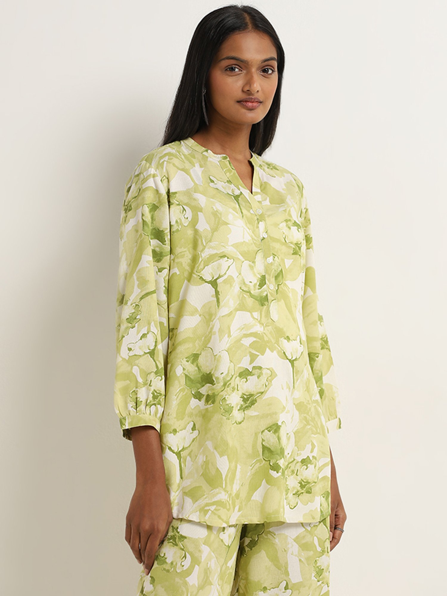Utsa by Westside Lime Foliage Printed Straight Kurti