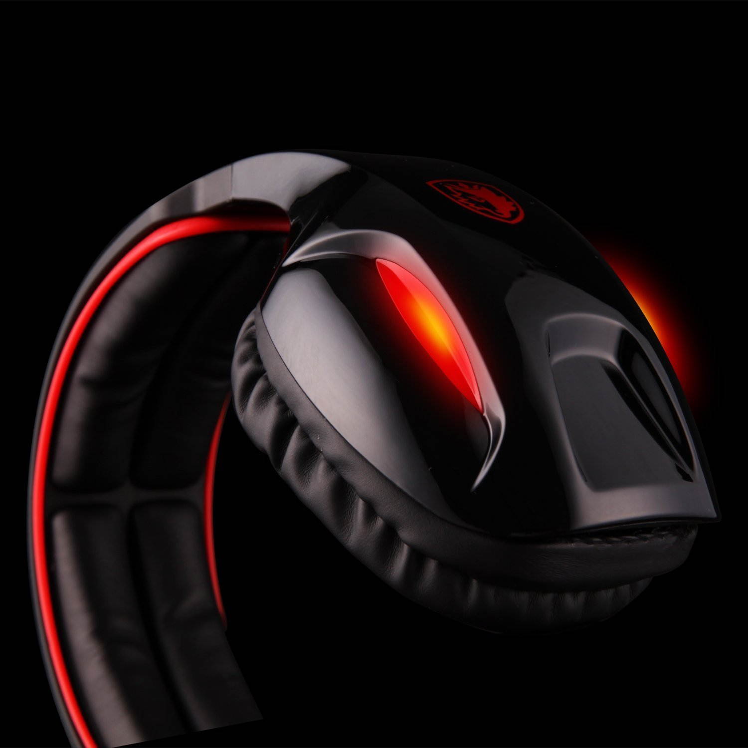 Sades SA902 7.1 Channel Virtual USB Surround Stereo Wired PC Gaming Headset Over Ear Headphones with Mic Revolution Volume Control Noise Canceling LED Light (Black/Red)