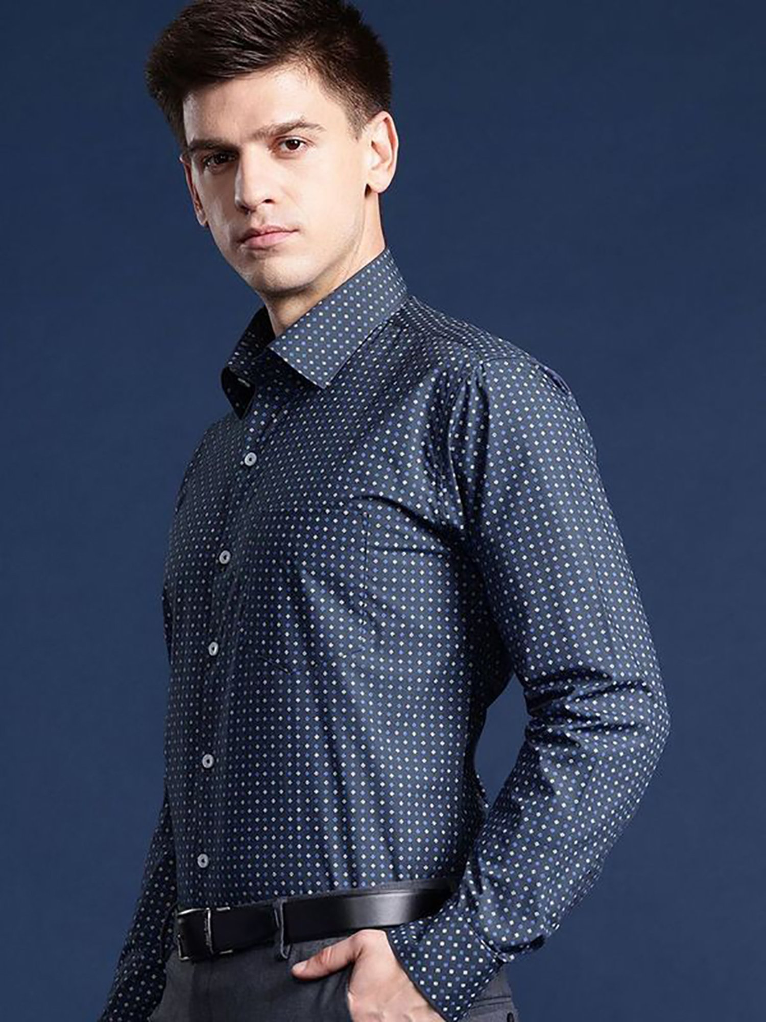 Hancock Grey Cotton Slim Fit Print Shirts