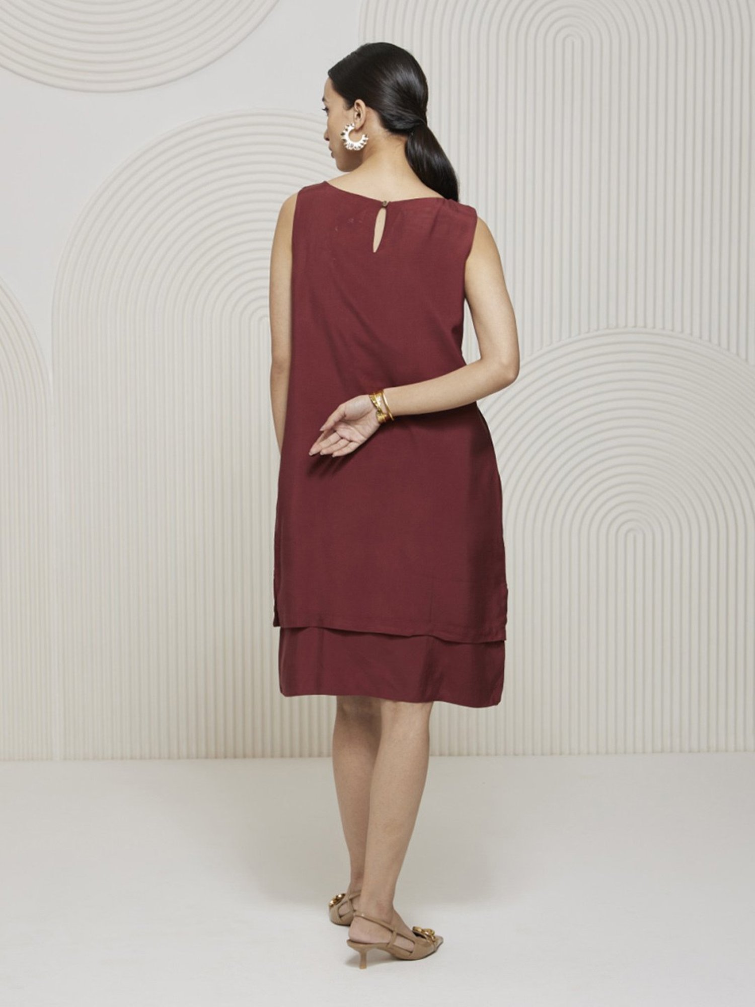 Artagai Tawny Port Romancing Aari Layered Shift Dress With Brooch Detail