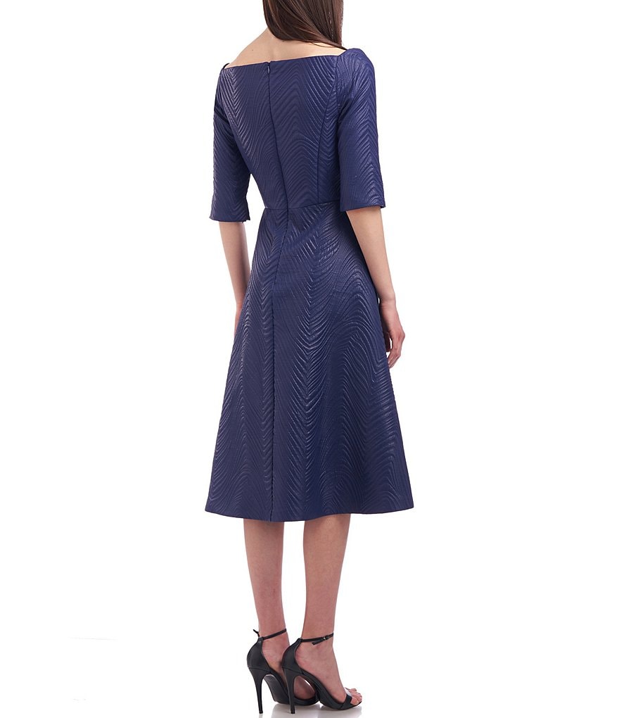 Kay Unger Rylee Midi Curved Square Neck Short Elbow Sleeve Dress
