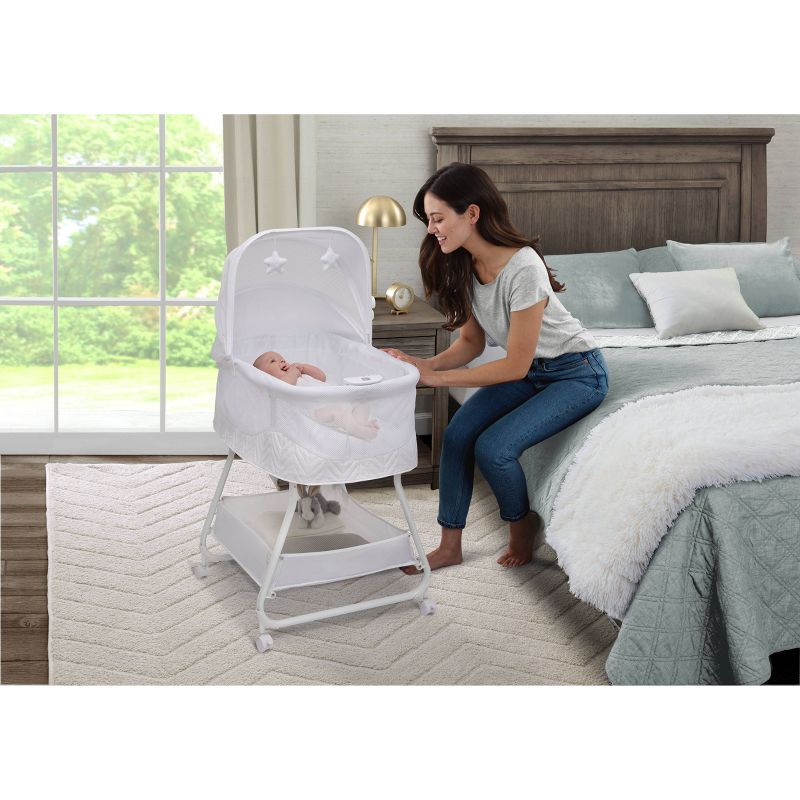 Simmons Kids' Airflow Auto Motion Bassinet Billows