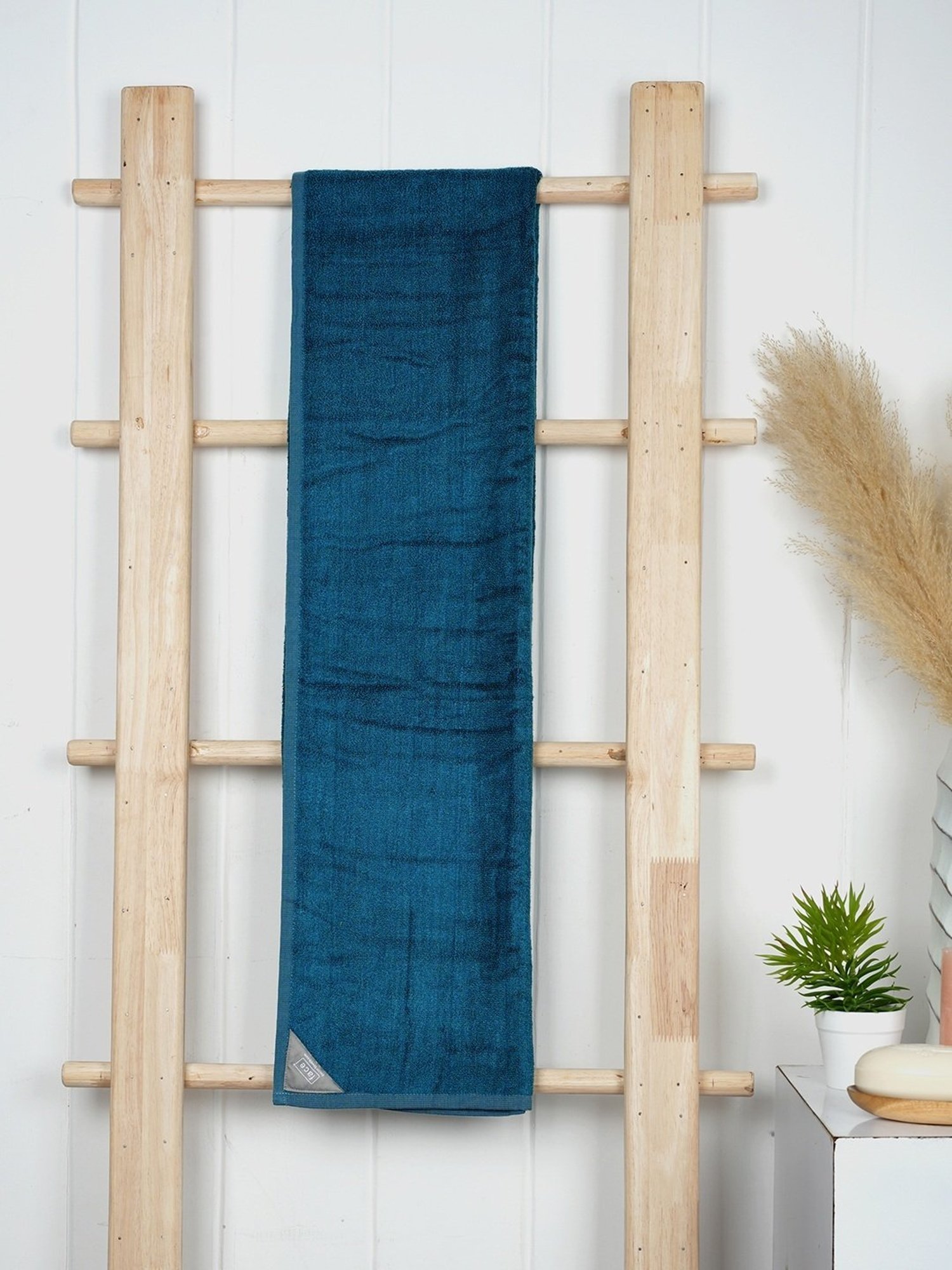 Doctor Towels Banana Terry Dark Green 550 GSM Viscose Bath Towel