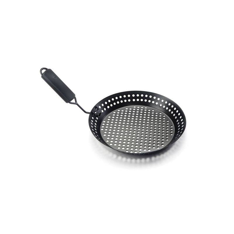 Nonstick Skillet with Removable Handle - Outset