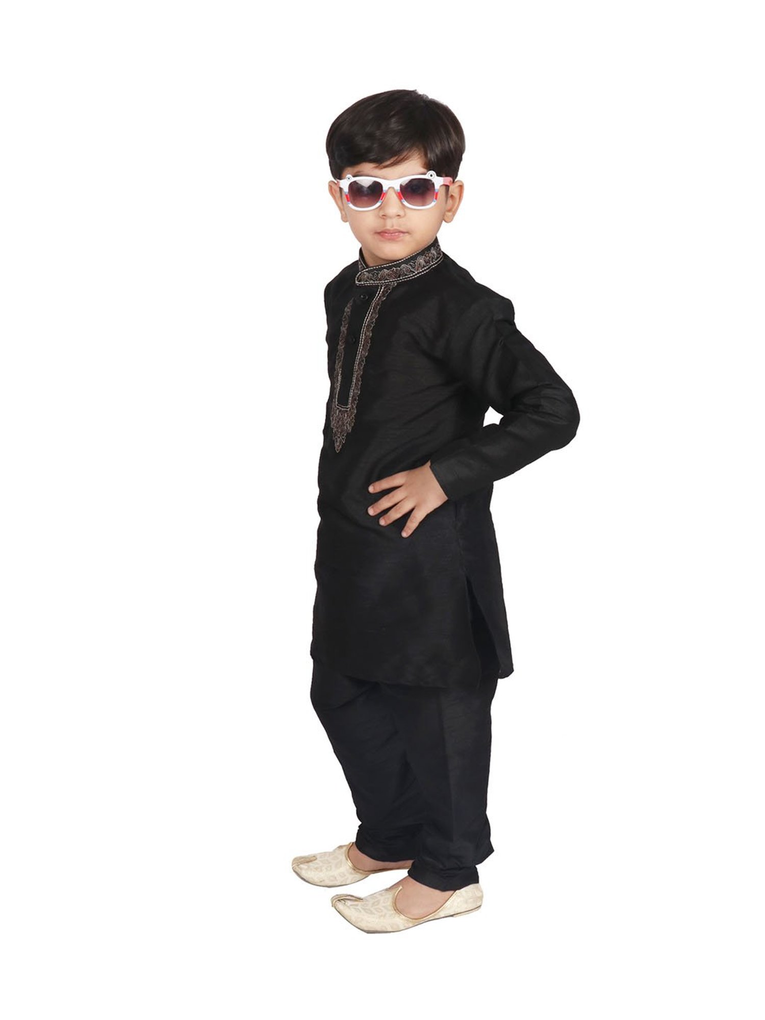 SG Yuvraj Kids Black Embroidered Kurta with Churidars
