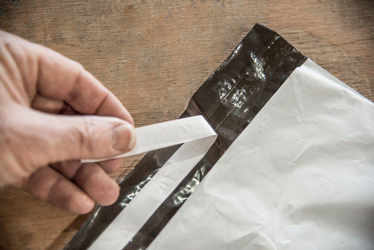 SE PM3-912 9" x 12" Poly Mailer Envelope Self-Adhesive Bags (100 Count)