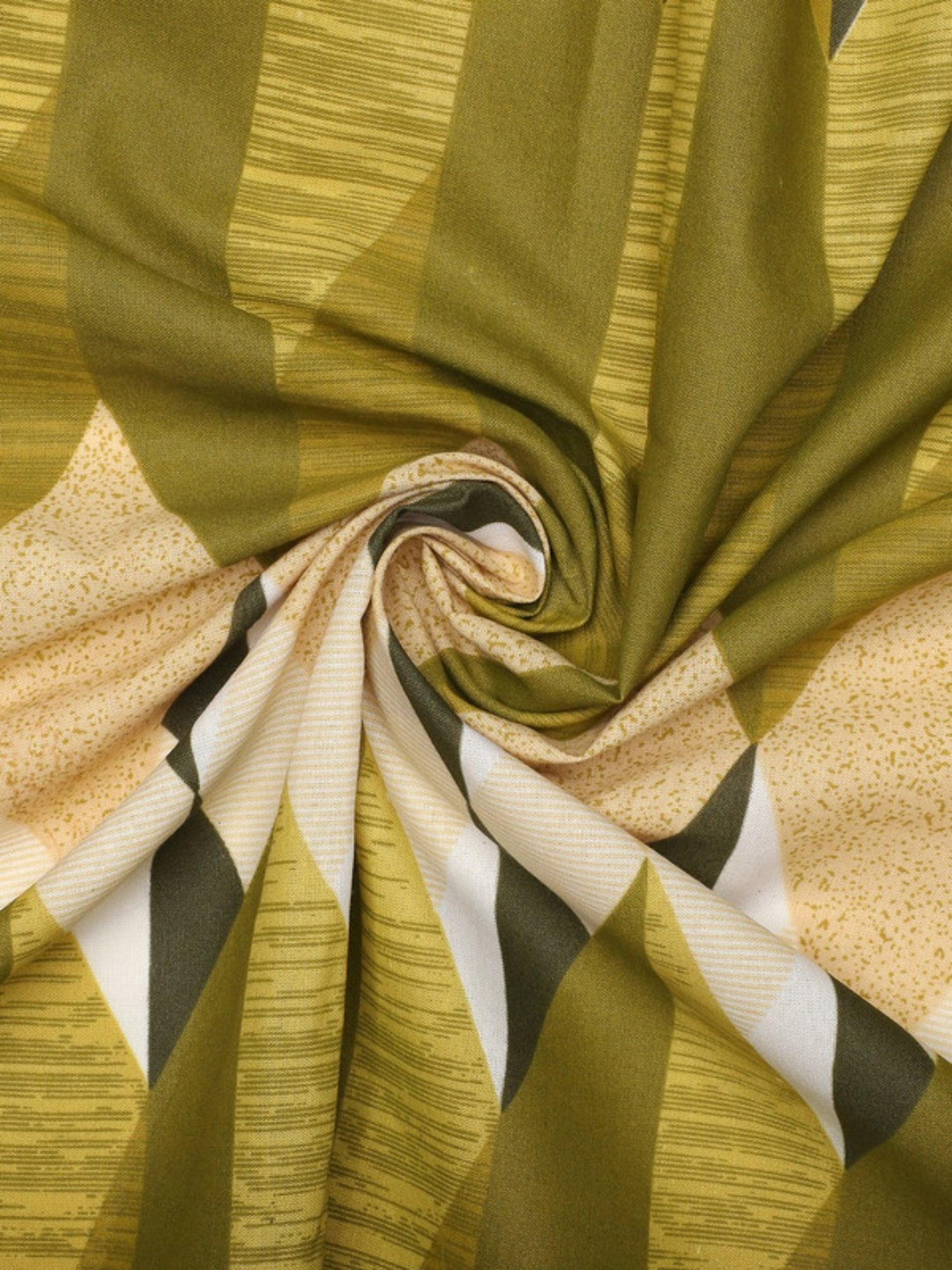 Dhrohar Printed Green Cotton 180 TC Double Bedsheet with 2 Pillow covers