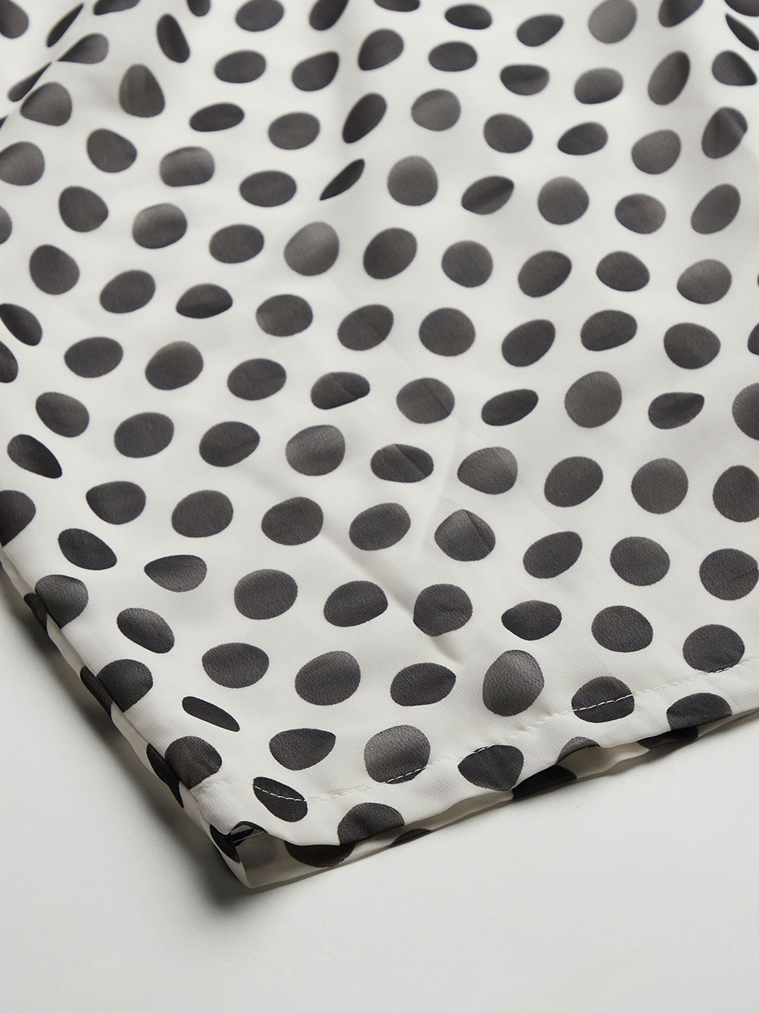 Belle Fille White & Black Printed Skirt