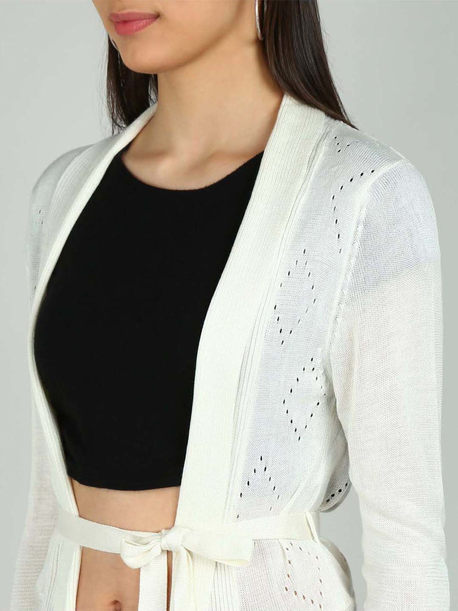 NEUDIS White Self Pattern Long Shrug