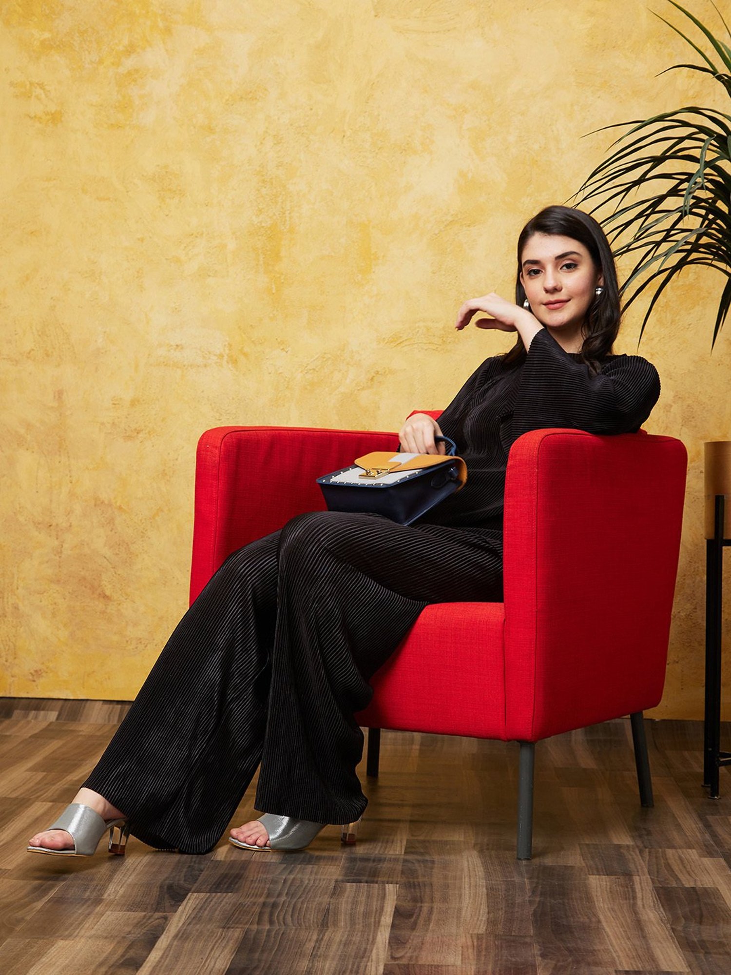 Globus Black Maxi Co-Ord Set