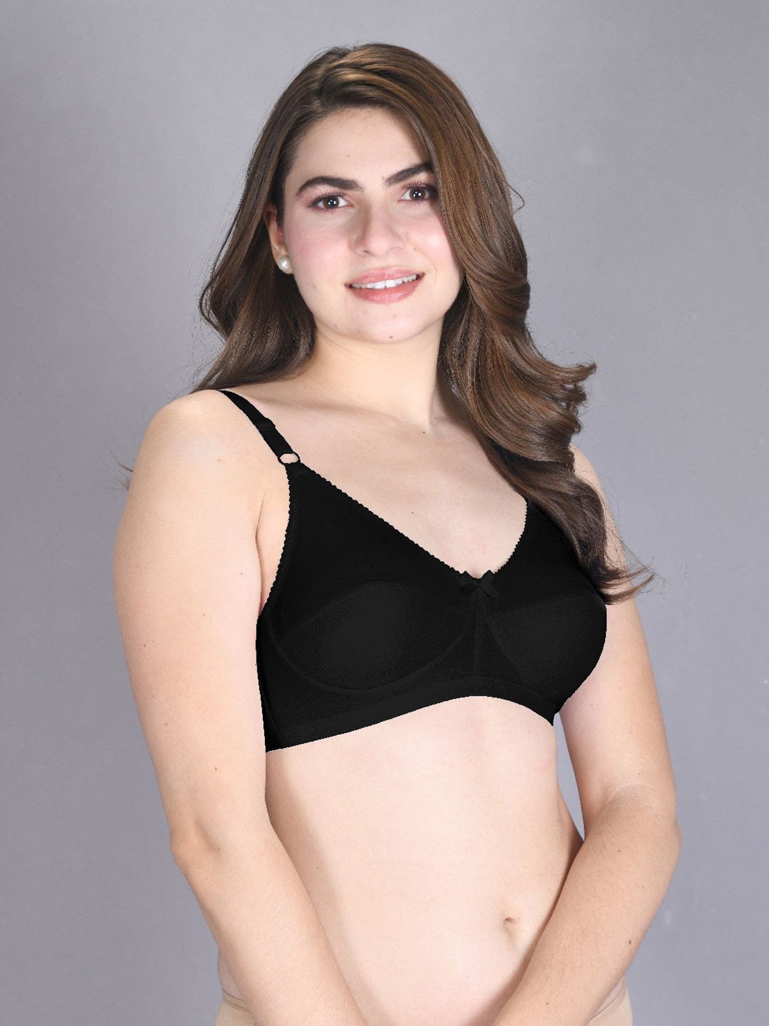 Lux Venus Black Full Coverage Non-Wired Bra With Adjustable Strap