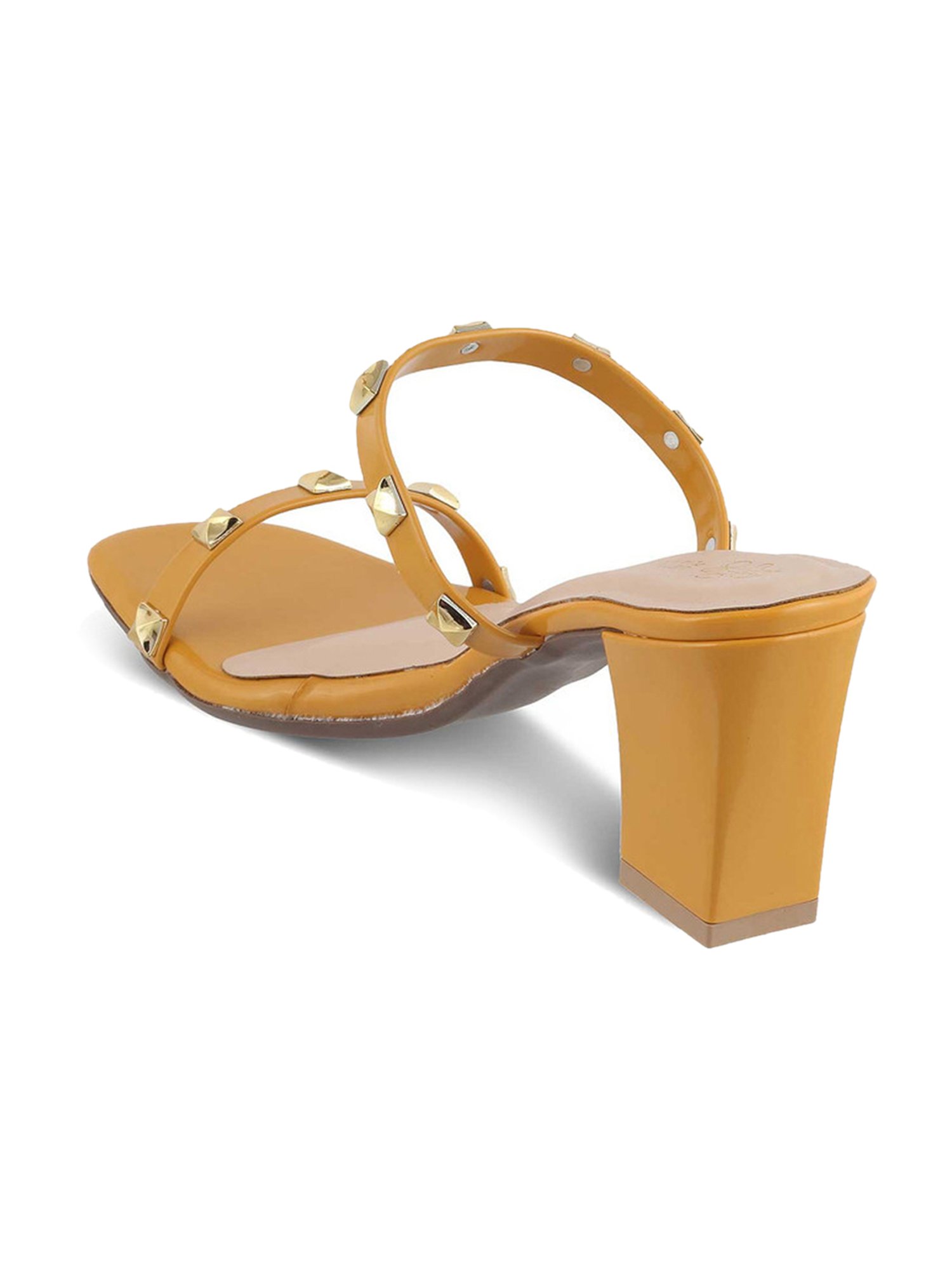 Tresmode Women's Yellow Casual Sandals