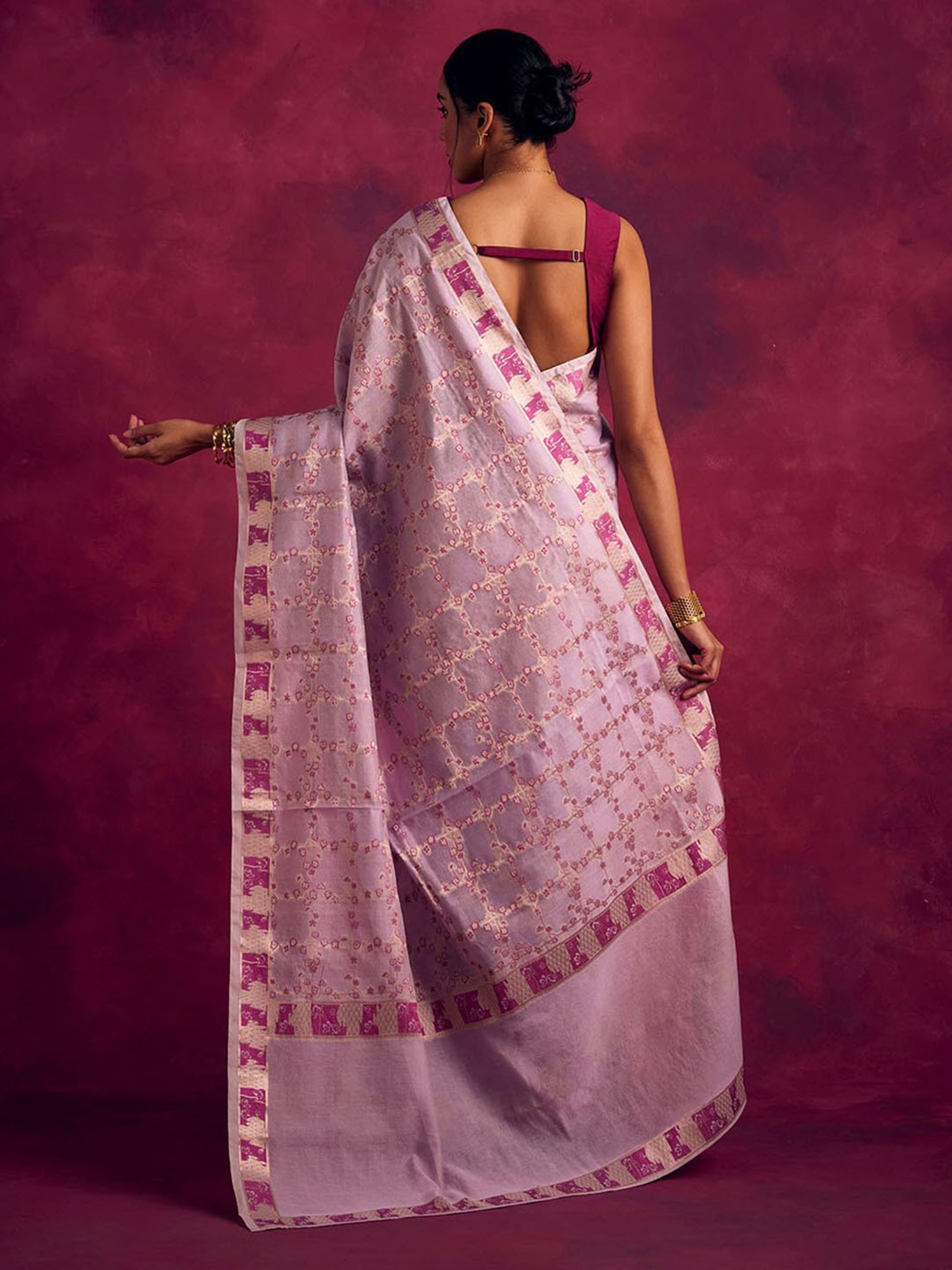 Abhishti Lavender Woven Saree Without Blouse