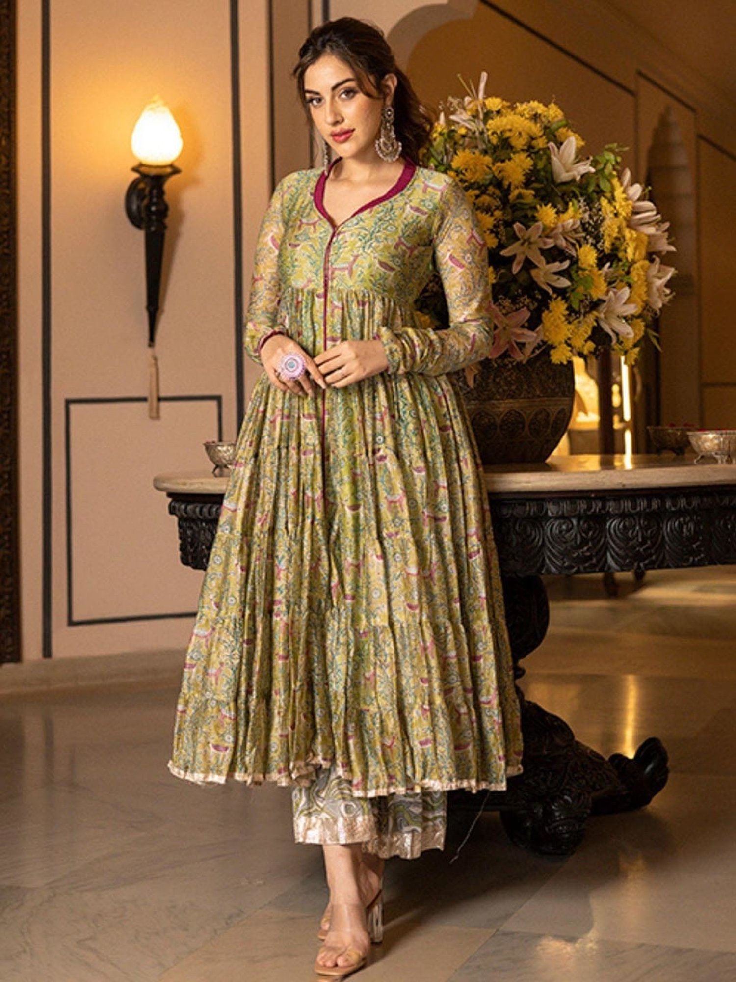 AACHHO Green Samyukta Chanderi Gotapatti Sharara Set