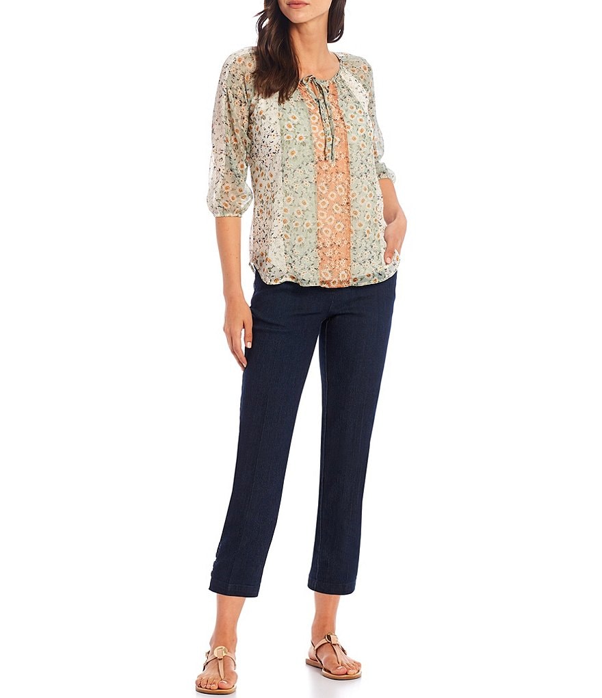 Figueroa & Flower Petite Size Vina Ditsy Print Tie-Neck Raglan Sleeve Top