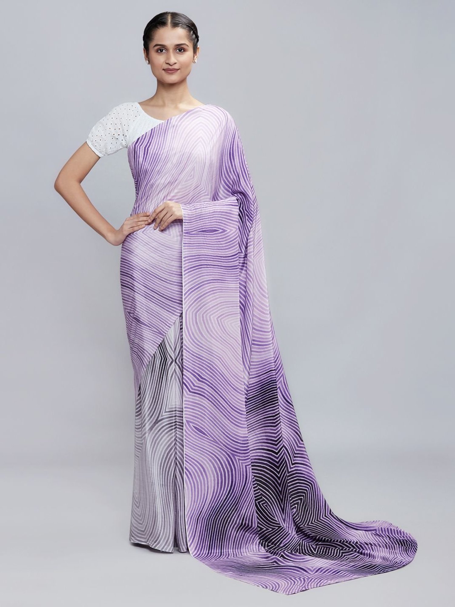 Navyasa By Liva Purple & White Printed Saree