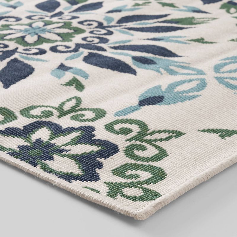 8' x 10' Le Soleil Outdoor Rug Black/Ivory - Linon