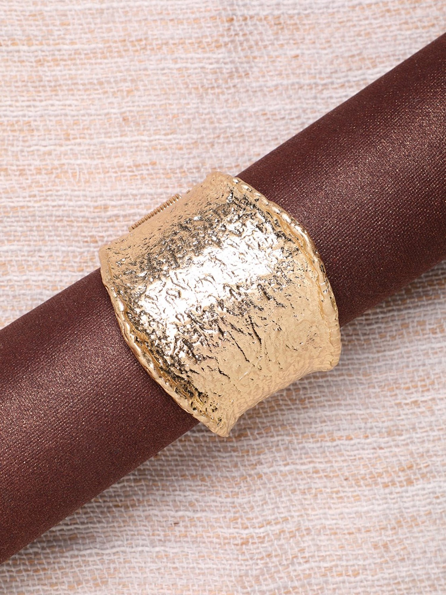 SOHI Dented Gala Statement Bracelet For Women