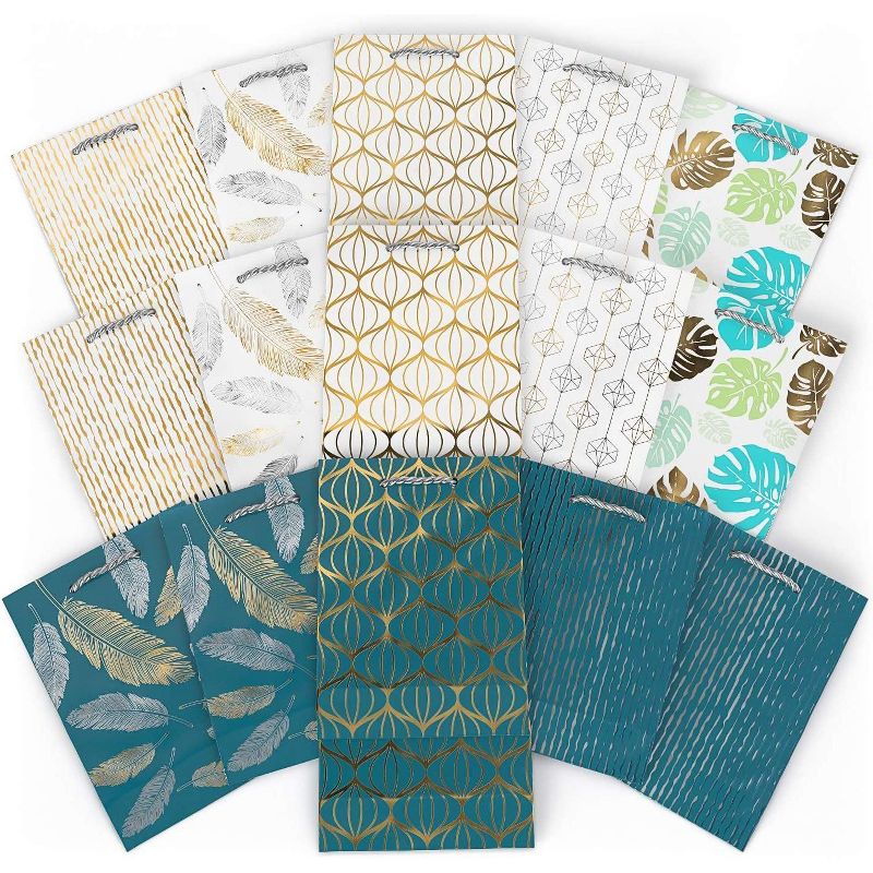 Arteza Gift Bags, Blue, White, Assorted Designs - 16 Pack (ARTZ-8574)