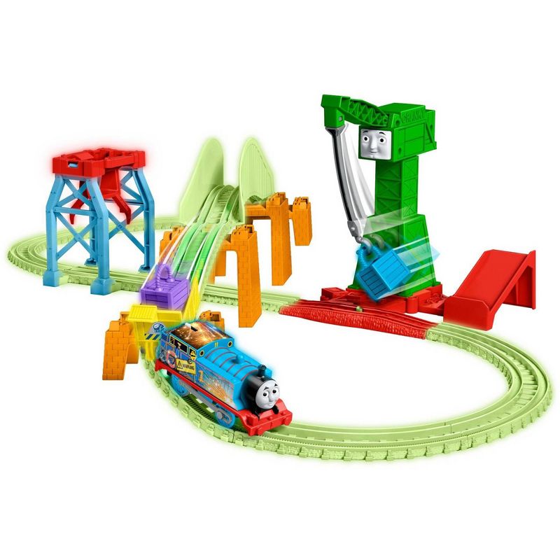Thomas & Friends TrackMaster Hyper Glow Night Delivery