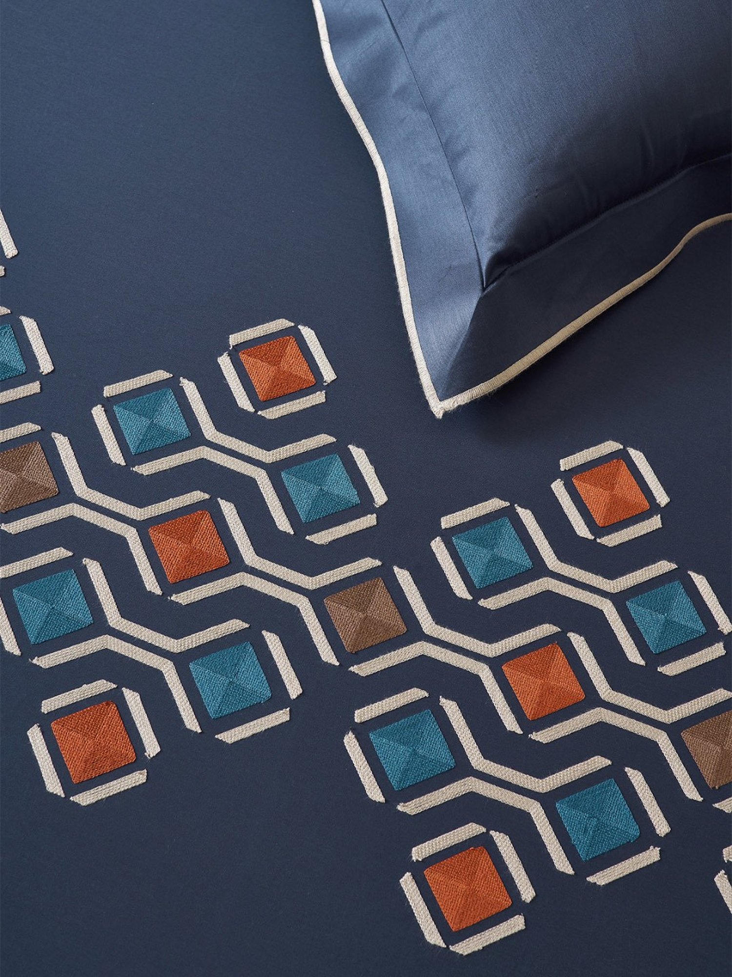 DDECOR Live beautiful Embroidery Navy Blue 210 TC Cotton King Bedsheet with 2 Pillow Covers