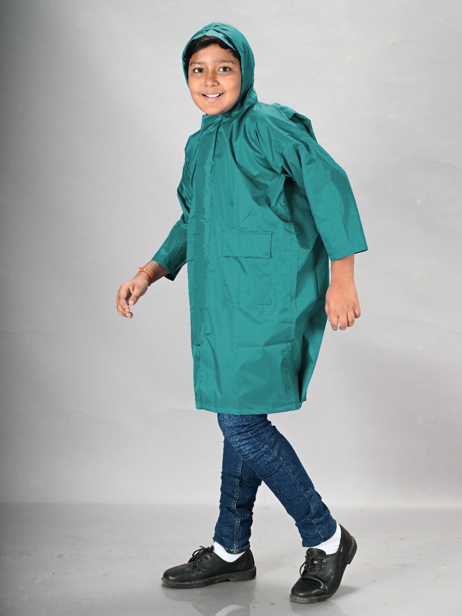 Lux Venus Boys Green Solid Full Sleeves Raincoat