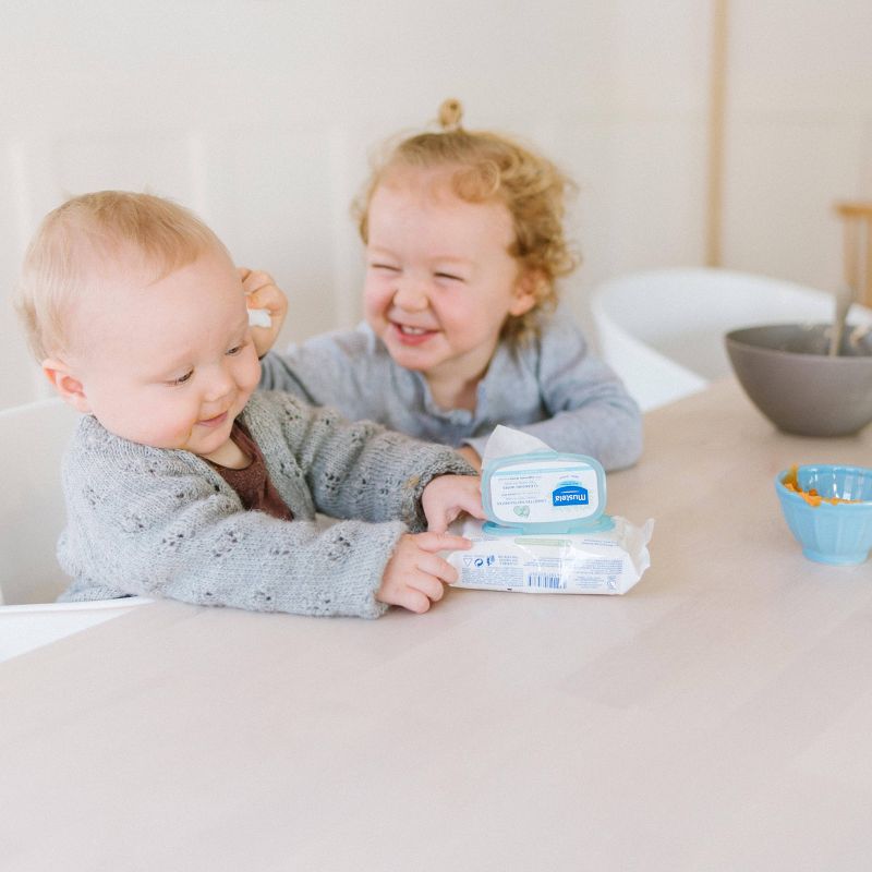 Mustela Bebe On the Go Baby Bath and Body Travel Size Gift Set