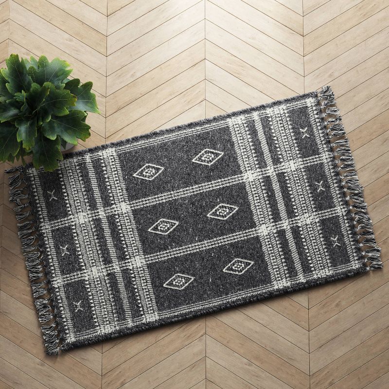 2'3"x3'9" Southwest Plaid Accent Rug Gray - Project 62™