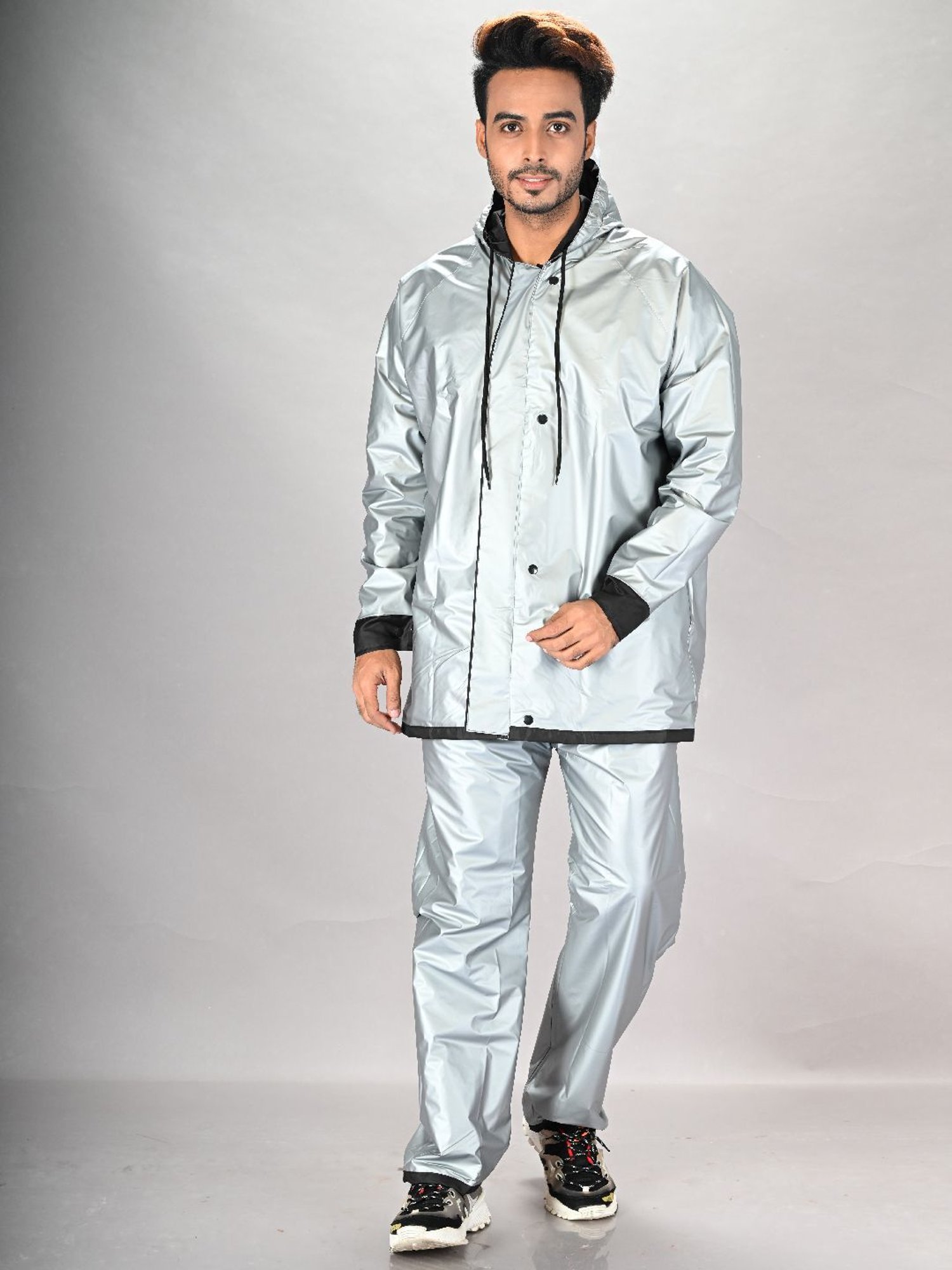 Lux Venus Black Regular Fit Rainwear Jacket