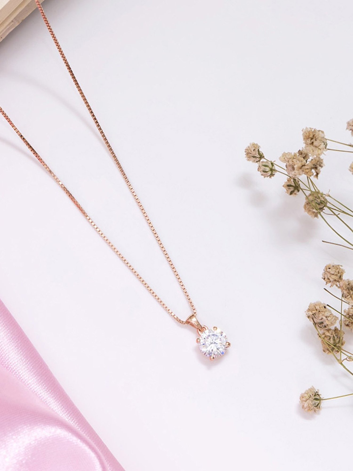 Silberry 925 Silver Solitaire Dream Pendant & Earrings