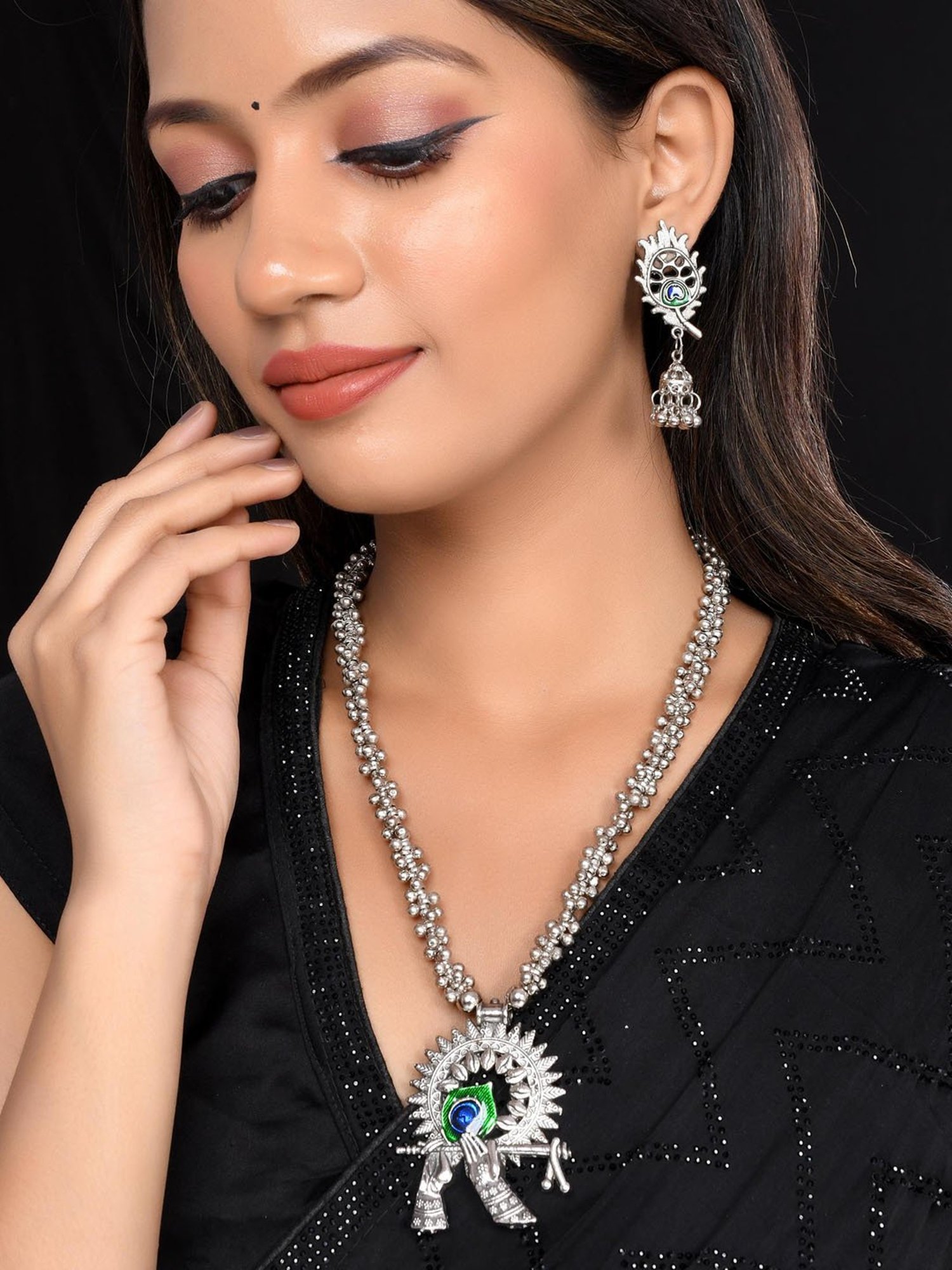 Bold By Priyaasi Men's Stylish Silver-Plated Dumbbell Pendant on a Trendy Chain