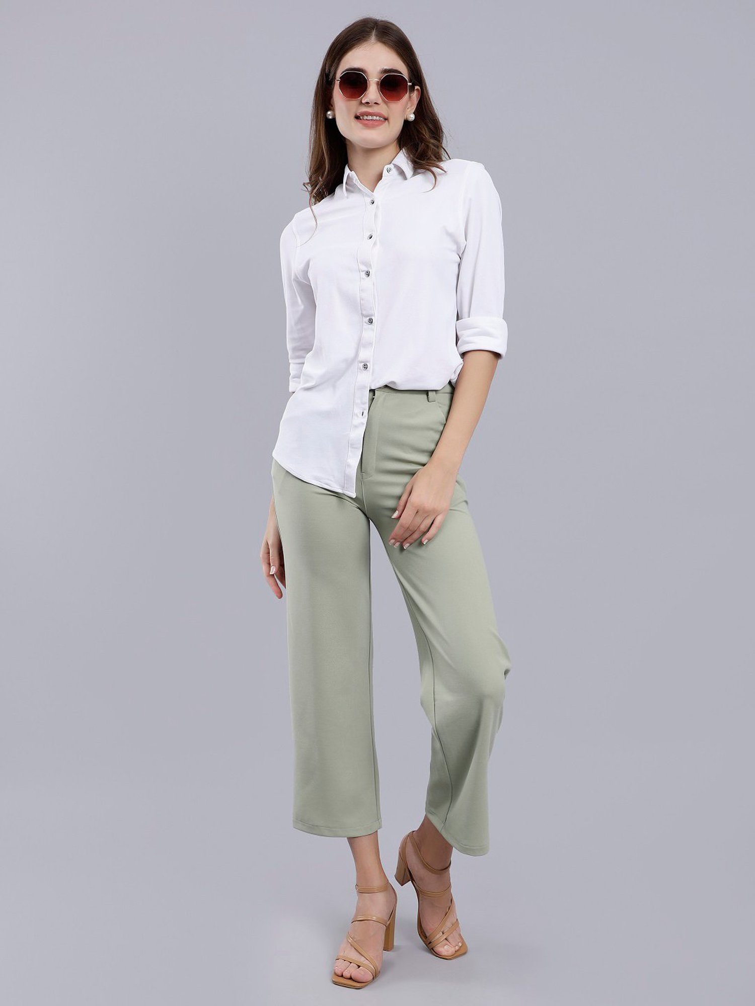 Anvi Be Yourself Green Straight Fit Mid Rise Trousers