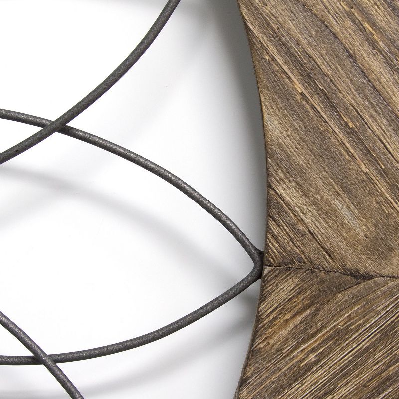 Stratton Home Decor S11570 Round Metal Natural Wood Medallion Wall Art, Brown