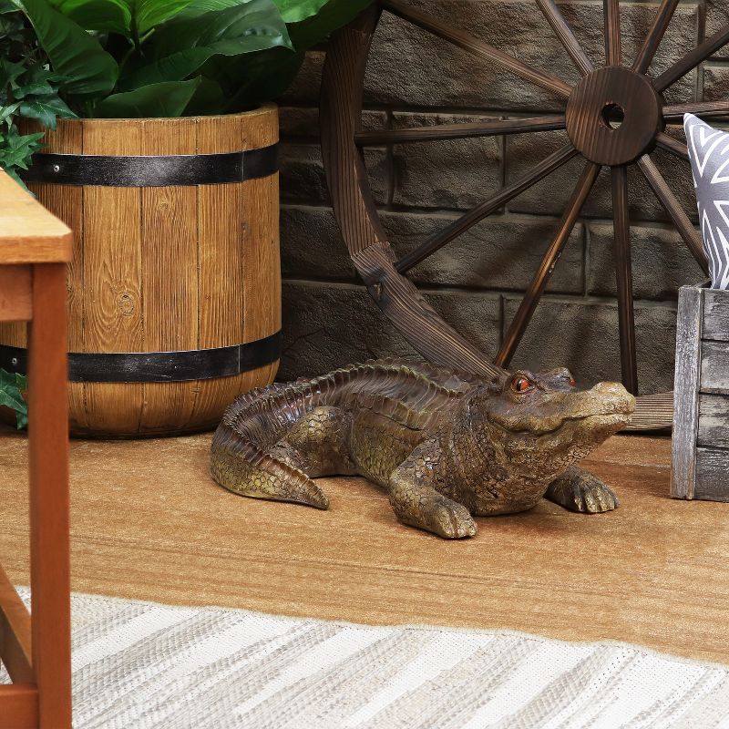 Sunnydaze 23.5" Addison the Adventurous Alligator Realistic Polystone Garden Statue Decor for Indoor or Outdoor Use