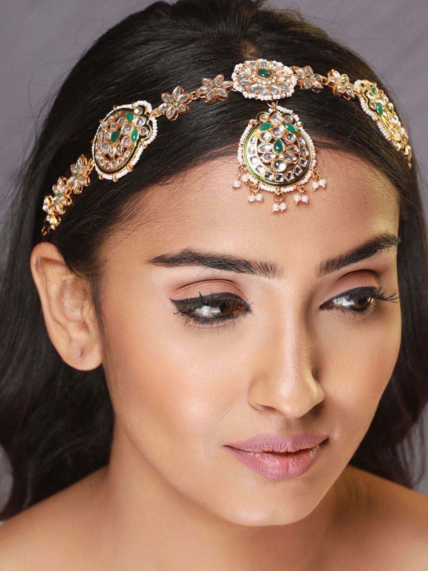 OOMPH White Pearls Wedding Hair Band