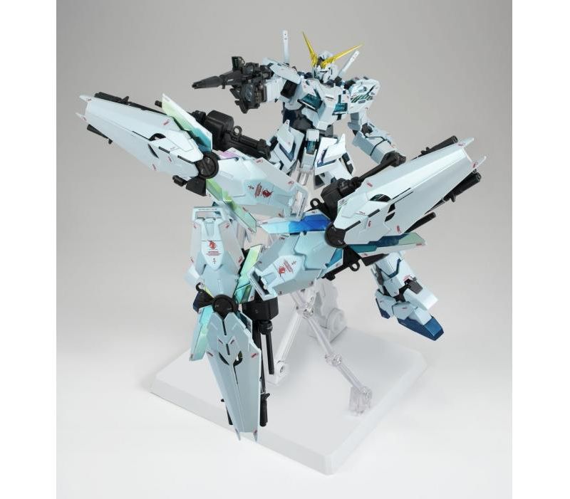 Gundam Fix Configuration Metal Composite - Unicorn Gundam - Final Battle Ver. Action figures